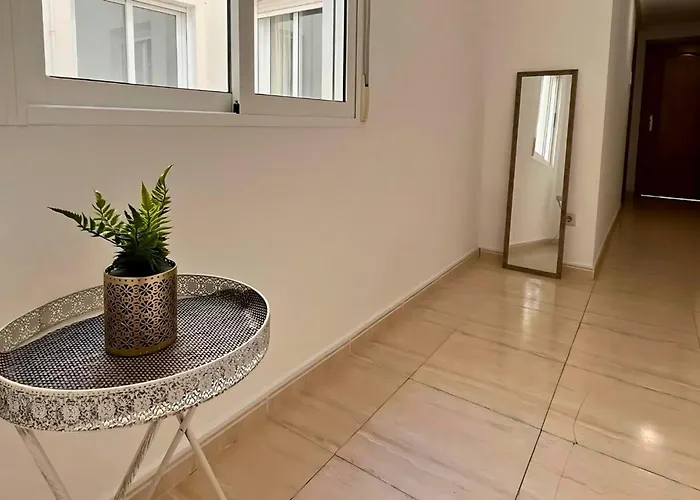 Sunny Flat 500 Metres From The - Centre Apartman
